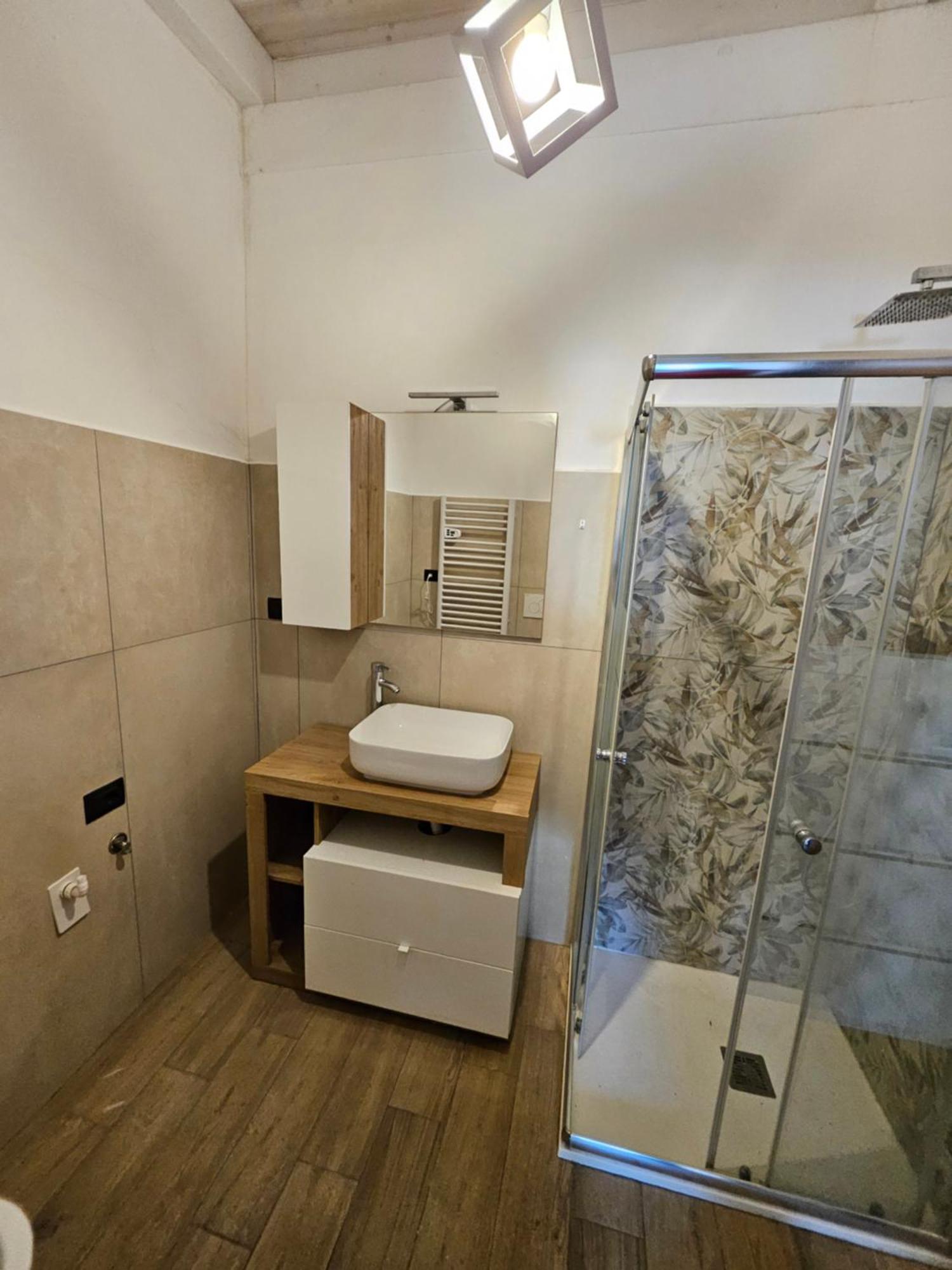 Casa Vacanze Dragona 15 Min Fco 10 Min Ostia Acilia Kültér fotó
