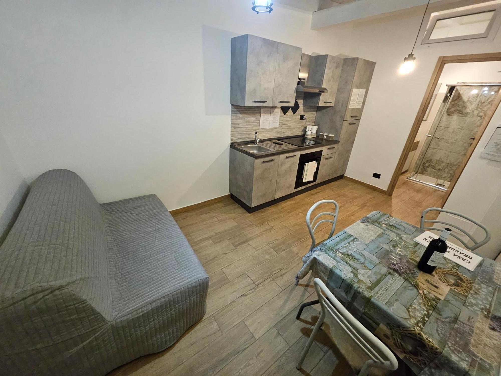 Casa Vacanze Dragona 15 Min Fco 10 Min Ostia Acilia Kültér fotó